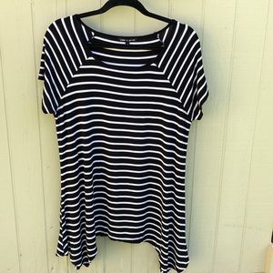 Black & White striped swing tee